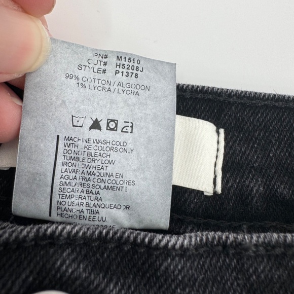 Vibrant MIU Jeans Women 29 Black Destroyed Denim High Rise Grunge Stretch USA - Picture 7 of 11